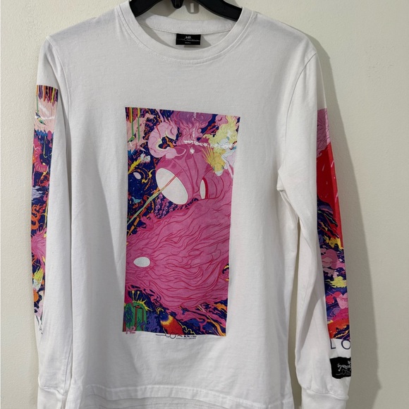 N2 Tops - White Graphic Tee by Yoshitaka Amano